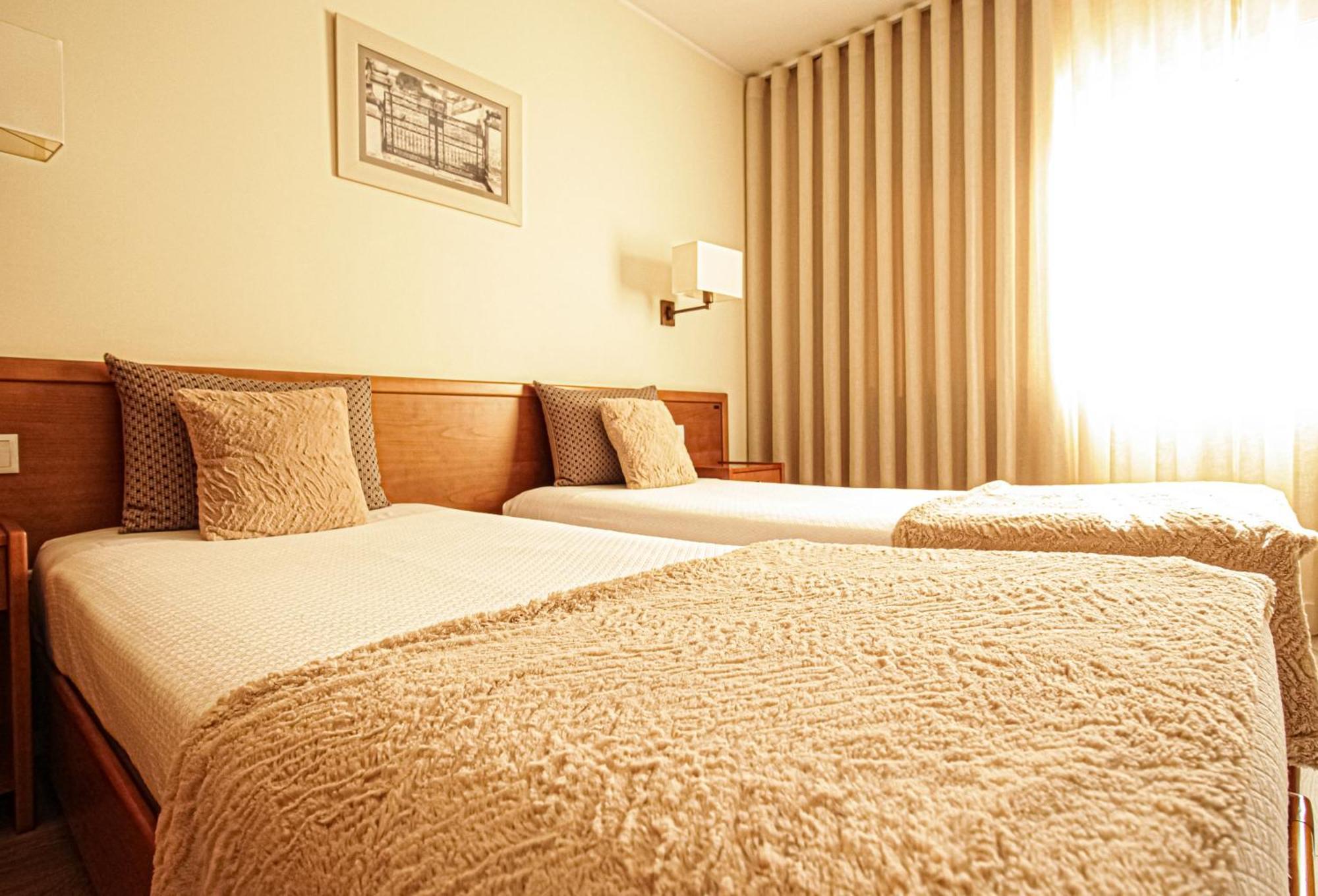Hotel Dos Loios Santa Maria da Feira Eksteriør bilde