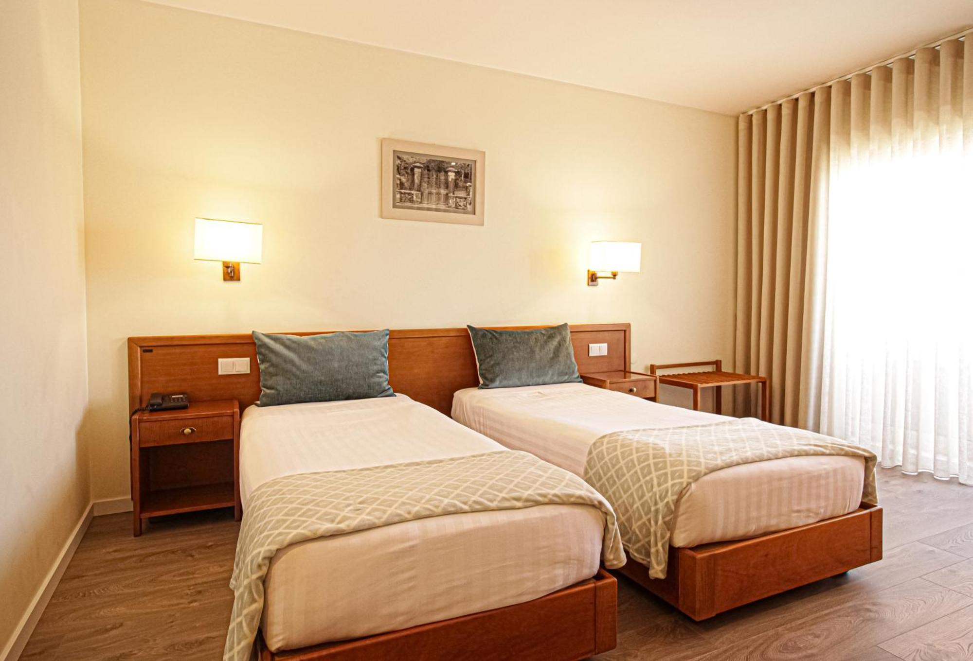 Hotel Dos Loios Santa Maria da Feira Eksteriør bilde