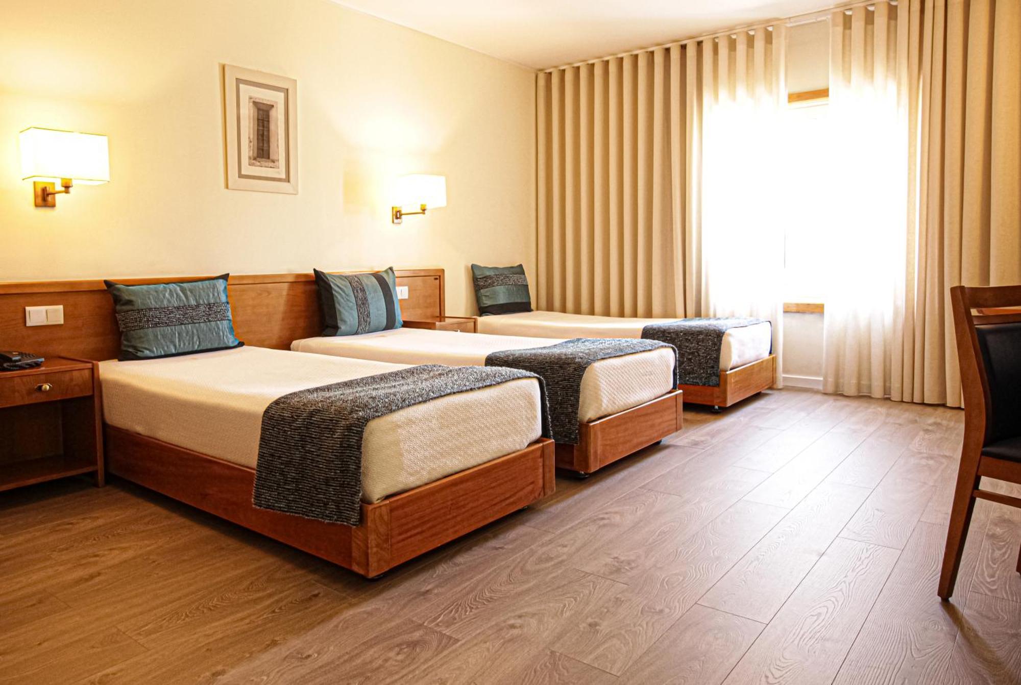 Hotel Dos Loios Santa Maria da Feira Eksteriør bilde